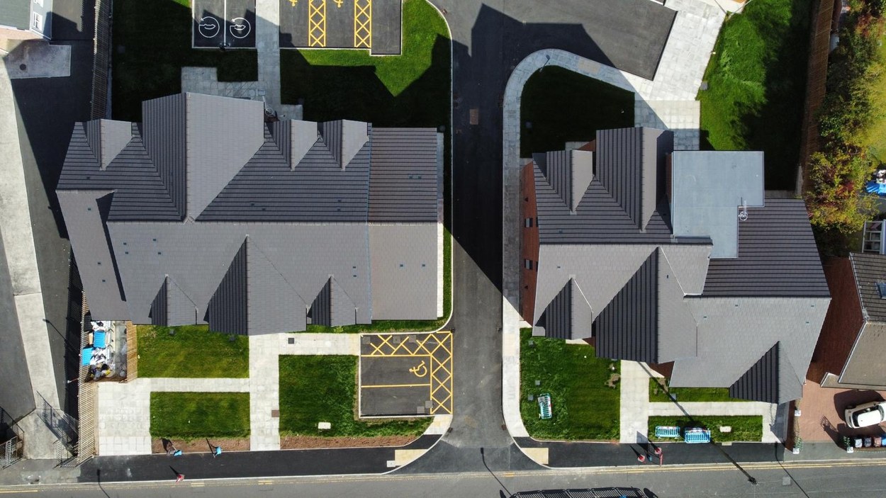 Land & development support